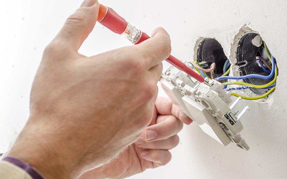 recherche travail électricien bâtiment Villecresnes